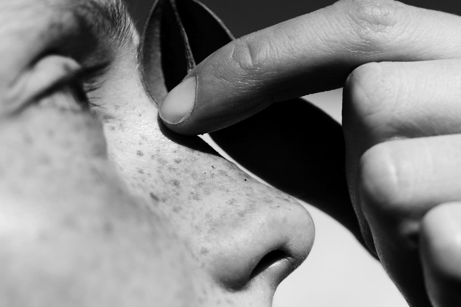 Jack Davison shoots for Sixteen Journal Volume 1 – Sixteen World