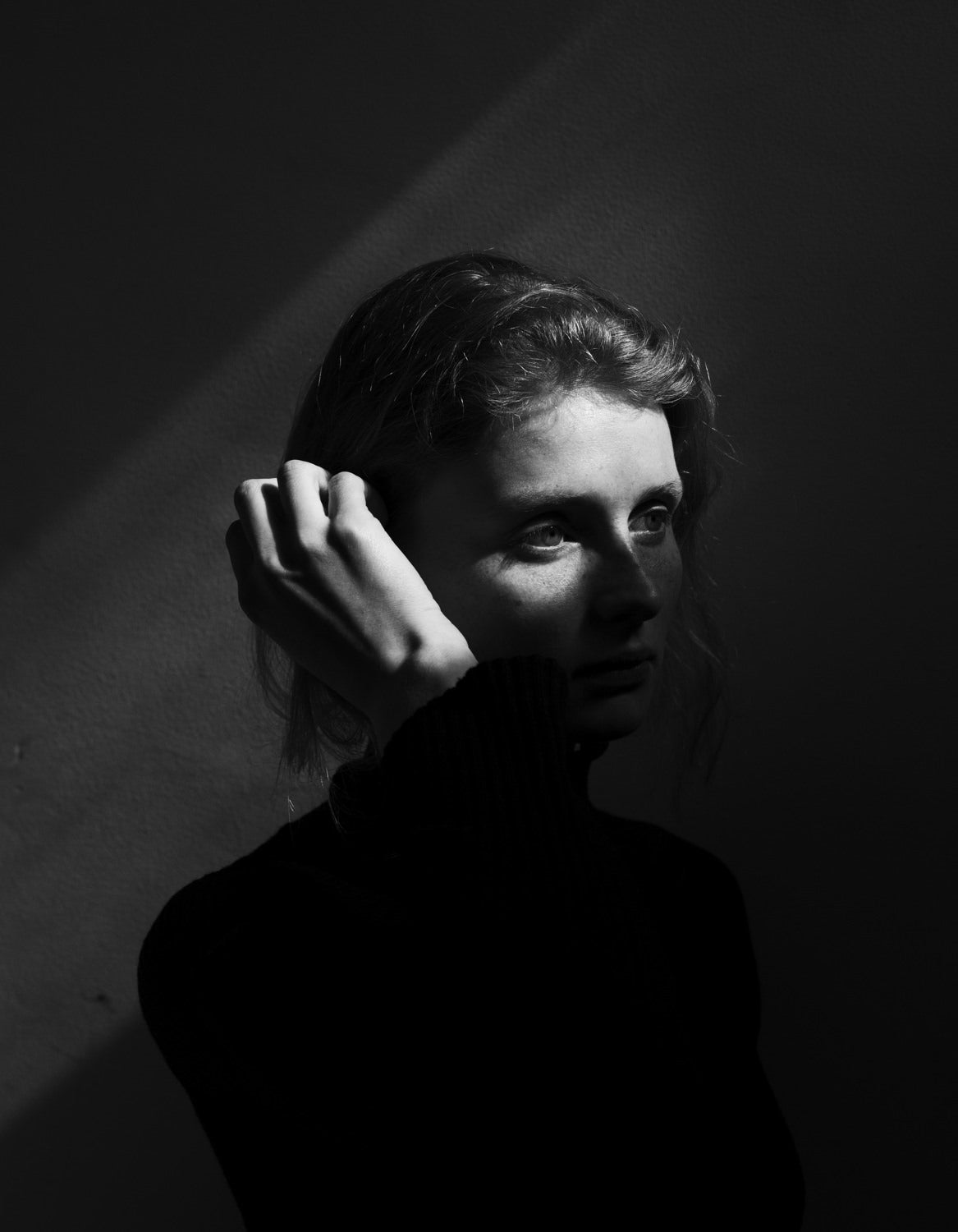 Jack Davison shoots for Sixteen Journal Volume 1 – Sixteen World