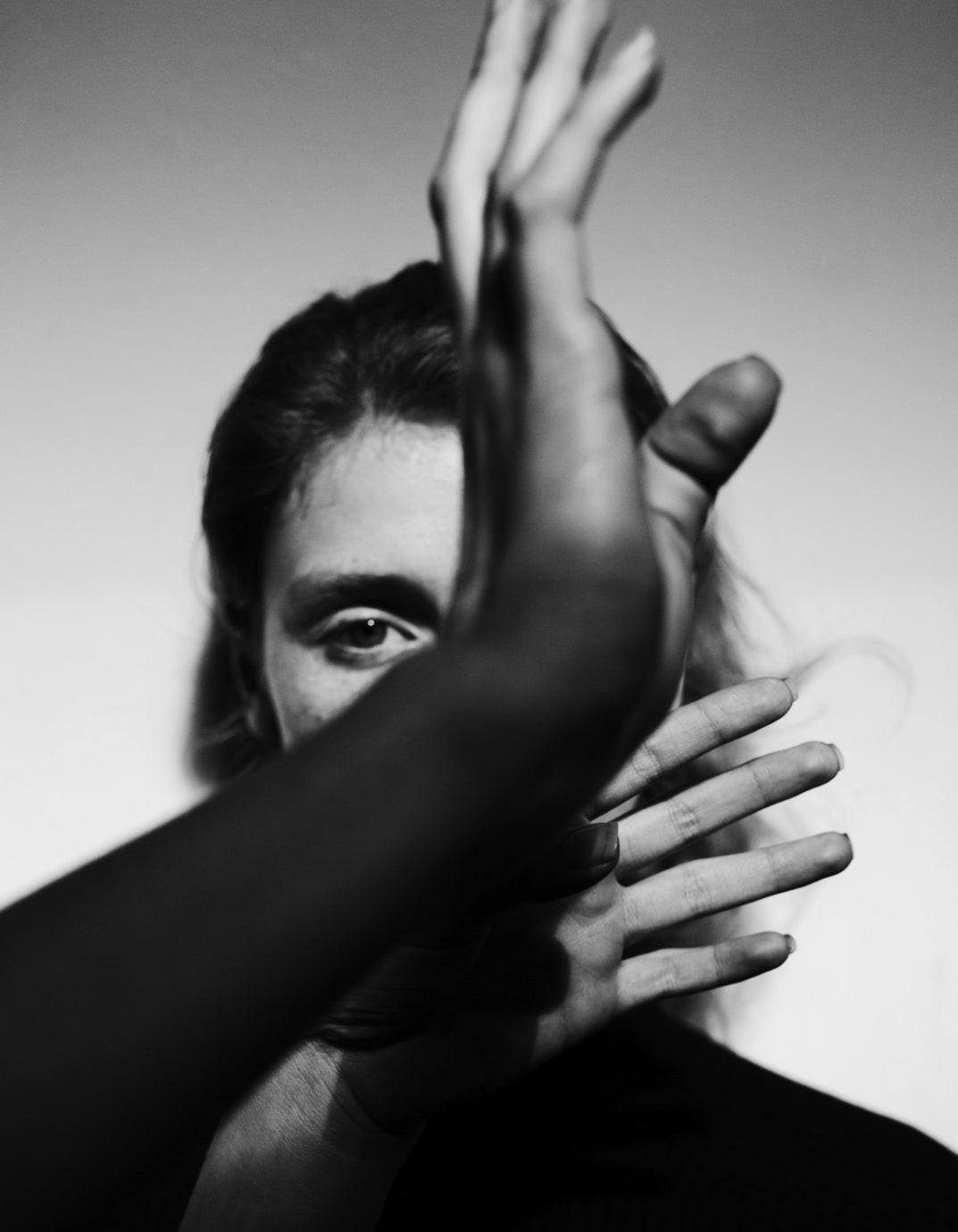 Jack Davison shoots for Sixteen Journal Volume 1 – Sixteen World